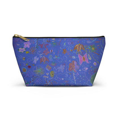 Everyday bag with T-bottom, perfect for accessories, makeup, technology or travel (Blue with drawings)
