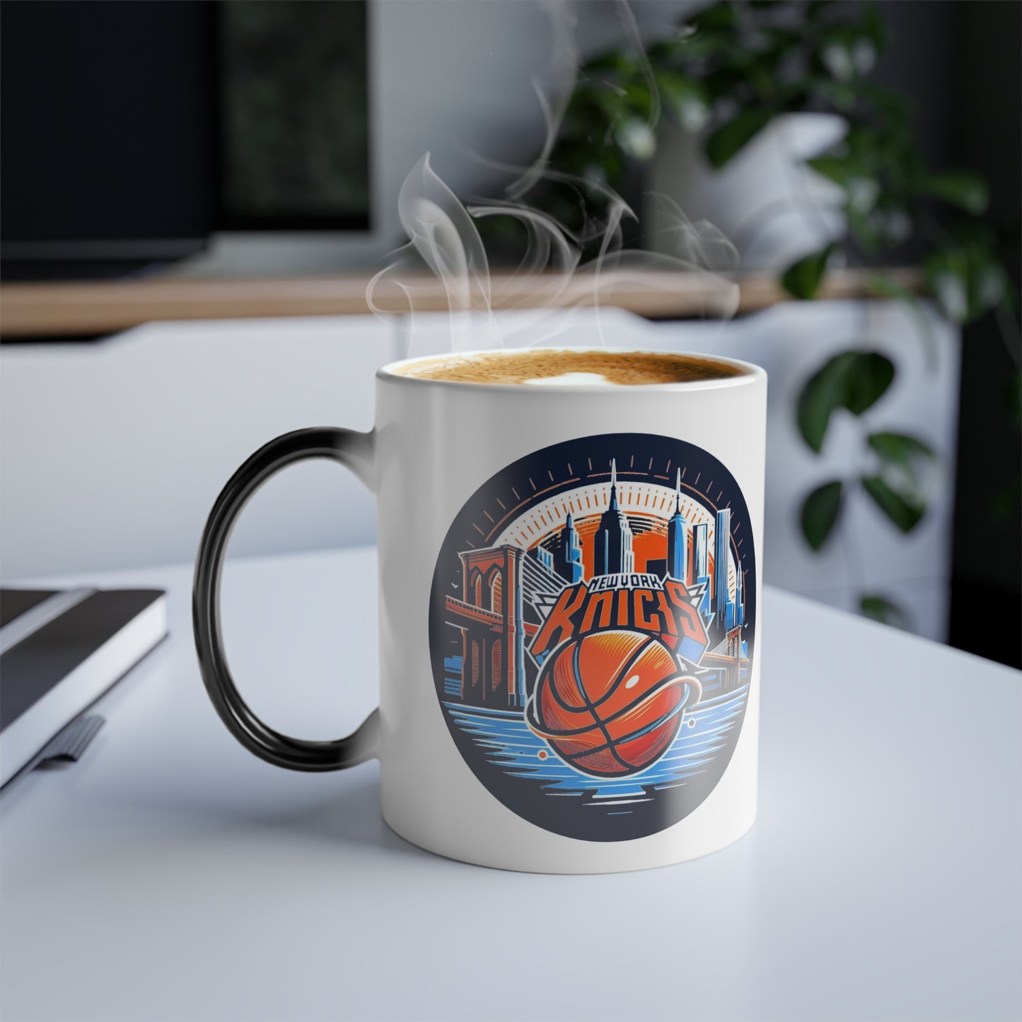 Color morphing ceramic custom Mug 11oz  (New York Knicks, NBA basketball team)